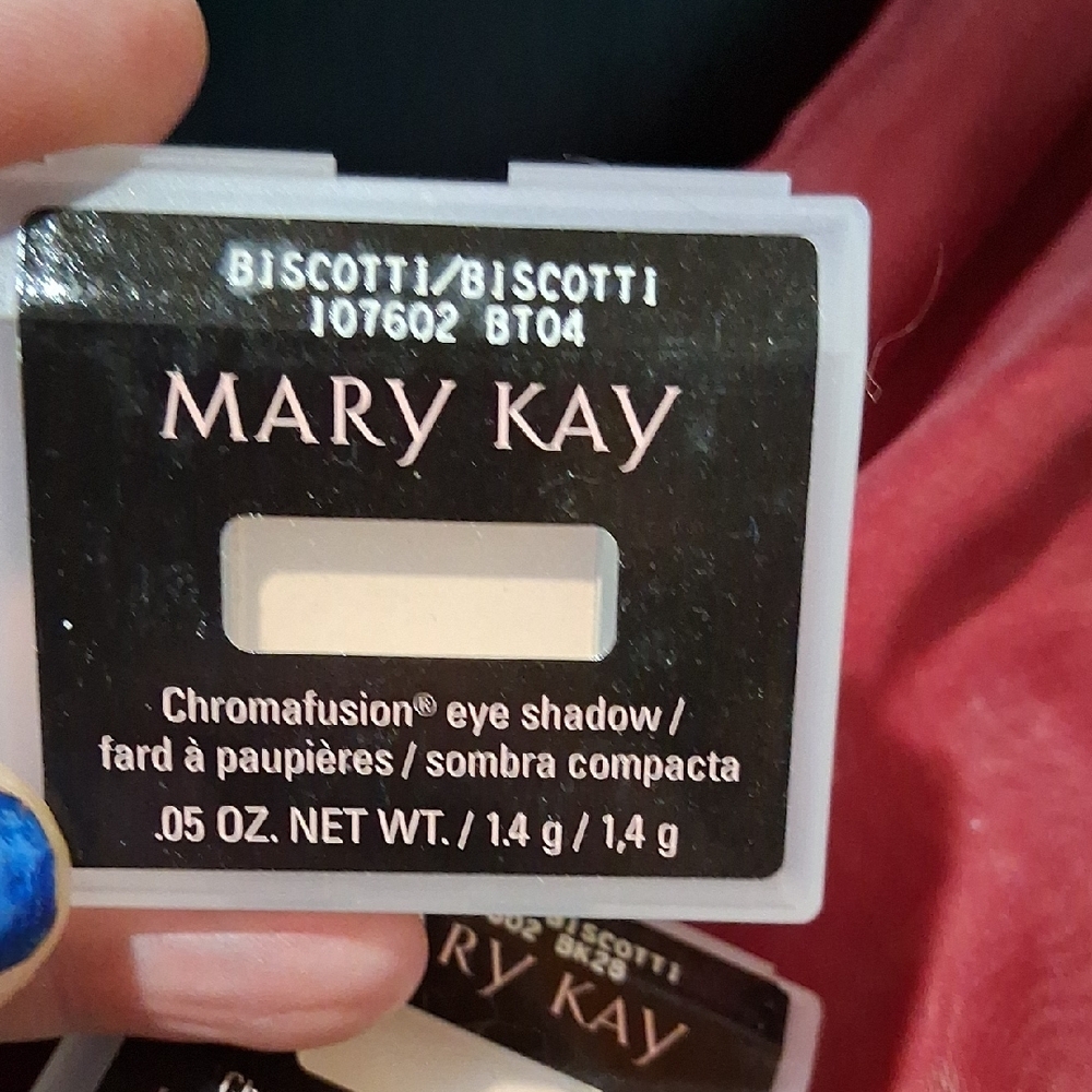 Mary Kay Cream Eyeshadow Compact